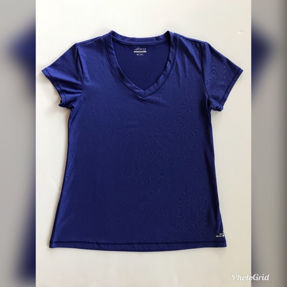 BCG Women’s V-Neck Royal Blue Short Sleeve Top  Medium - Picture 2 of 5